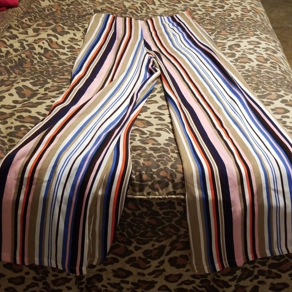 alythea Pants - Beautiful slimming vertical striped wide leg pants